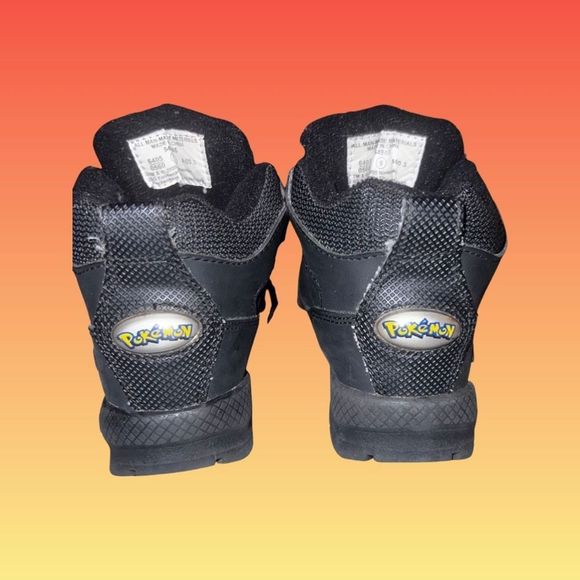 2000 Toddler Pokémon Character Black Boots Size 9 - Picture 3 of 7